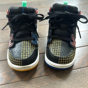 Nike Air Jordan 1 Mid "Multi Grid' Toddler Shoes Size 7c.